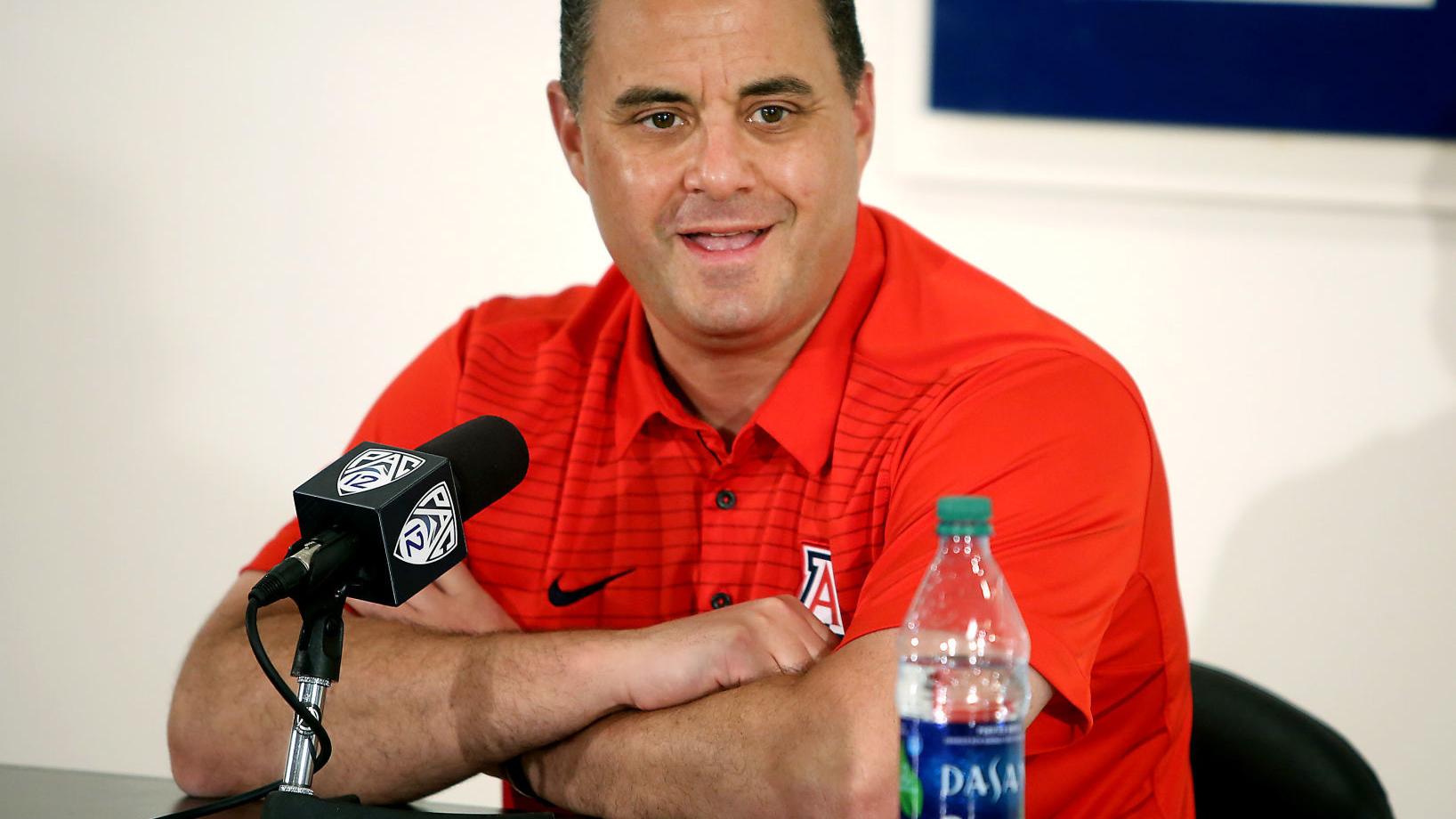 Sean Miller, Wildcats coaches hit Las Vegas looking to continue recruiting hot streak